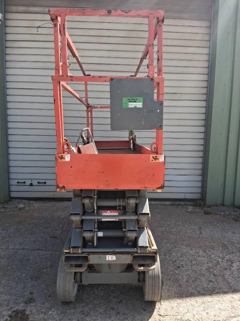 SkyJack SJ III 3226 Piattaforme a pantografo
