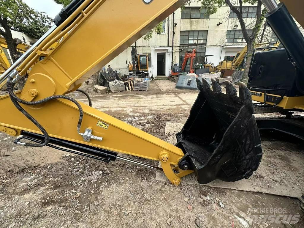 CAT 307 Escavatori medi 7t - 12t