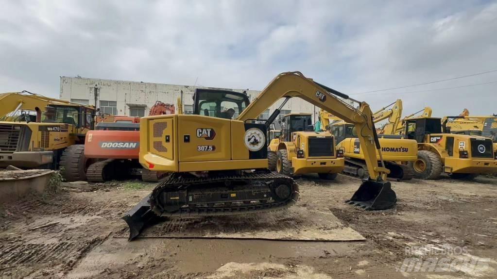 CAT 307 Escavatori medi 7t - 12t