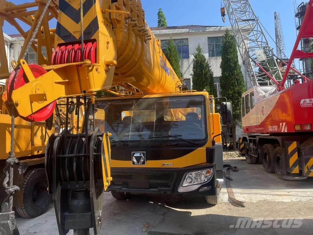XCMG QY70K Gru per terreni difficili