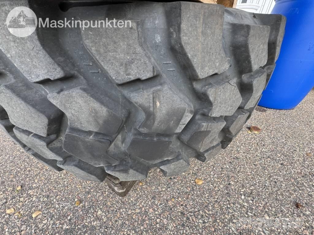 Trelleborg EMR1030 Pneumatici, ruote e cerchioni