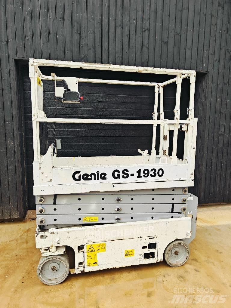 Genie 1930es Piattaforme a pantografo
