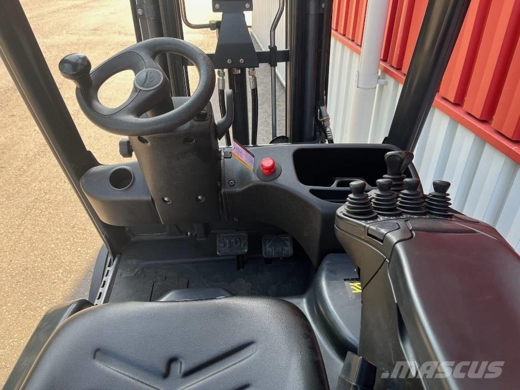 Linde E 16 C-02 Carrelli elevatori elettrici