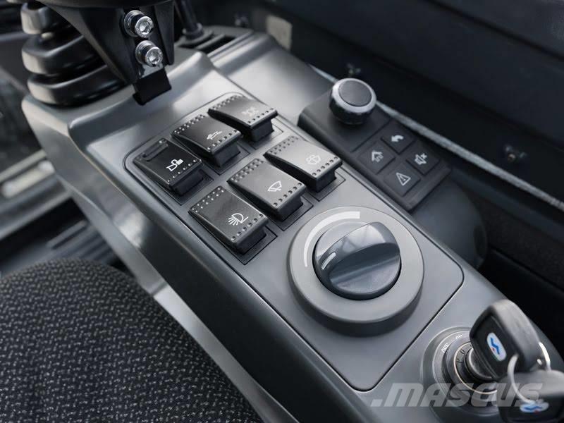 Sunward SWE 35 UF Miniescavatori