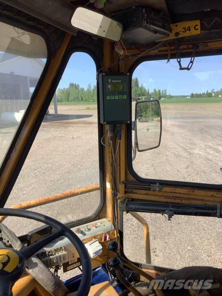 CAT 966 C Pale gommate