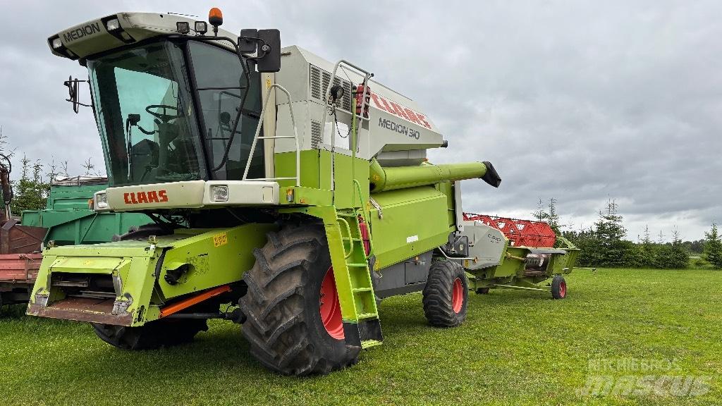 CLAAS Medion 310 Mietitrebbiatrici