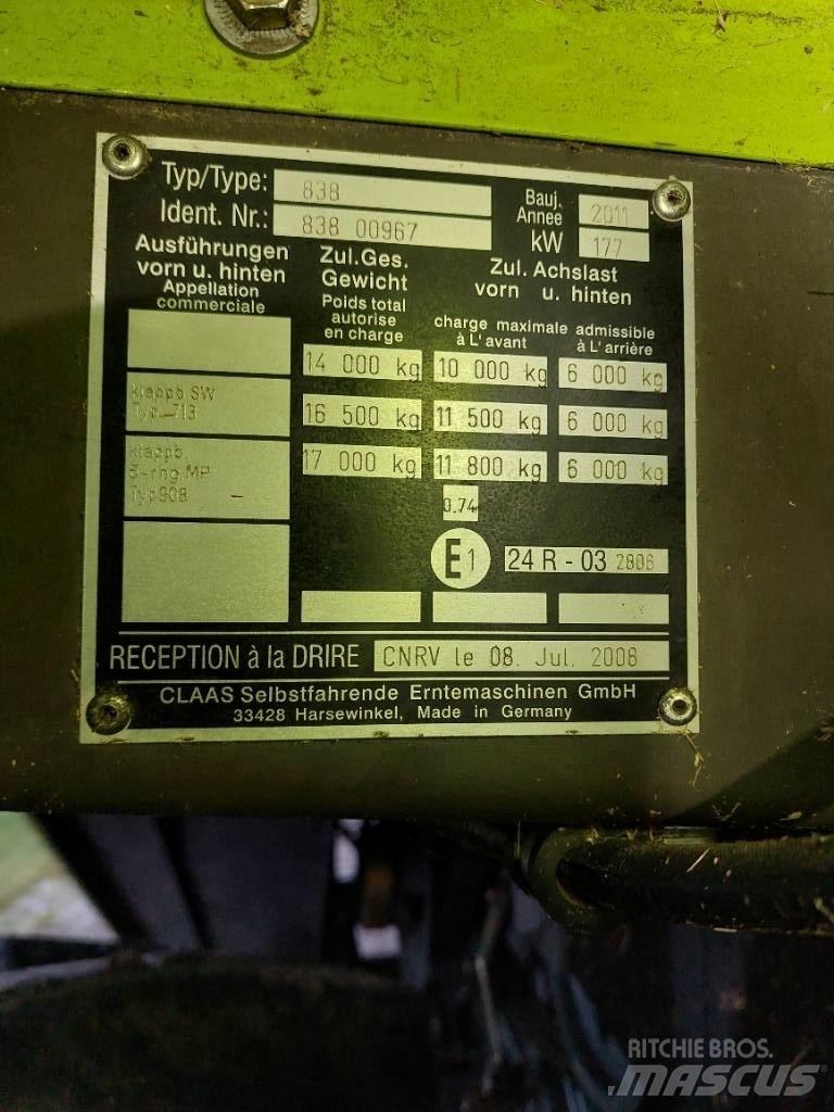 CLAAS Tucano 430 Mietitrebbiatrici