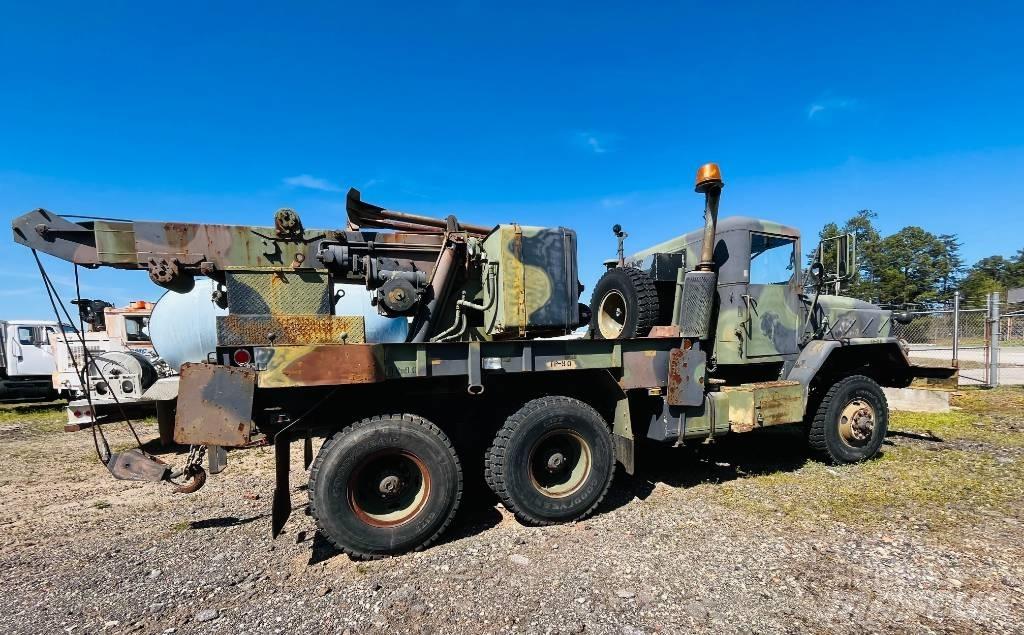 AM General M936 Carroattrezzi