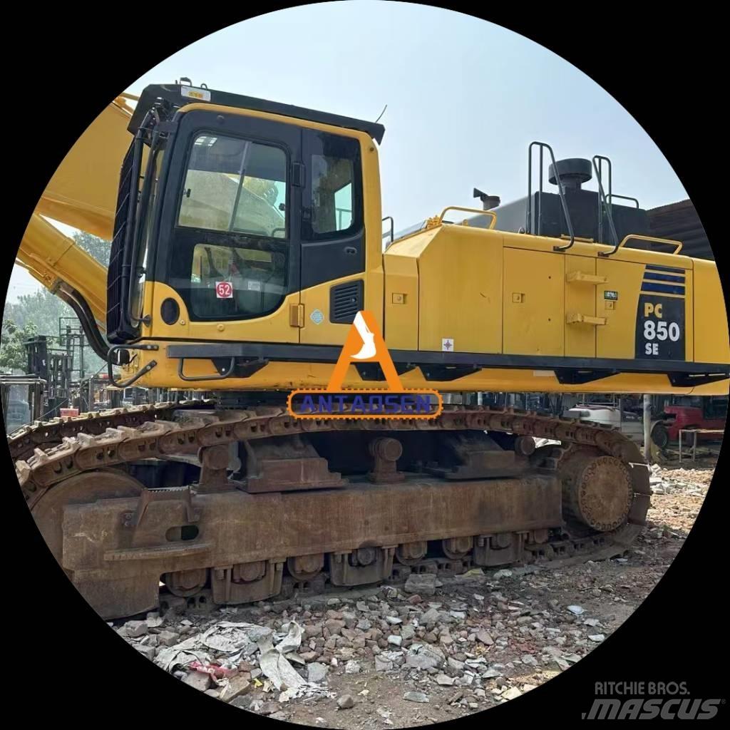 Komatsu PC 850-8 Escavatori anfibi