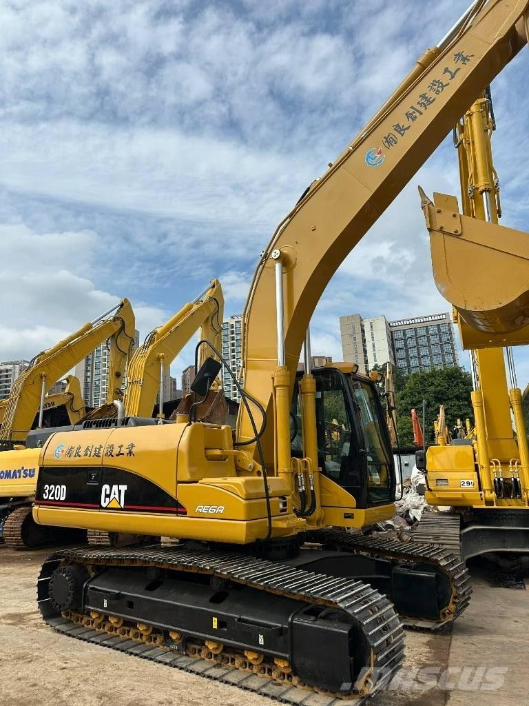 CAT CAT320D Escavatori medi 7t - 12t