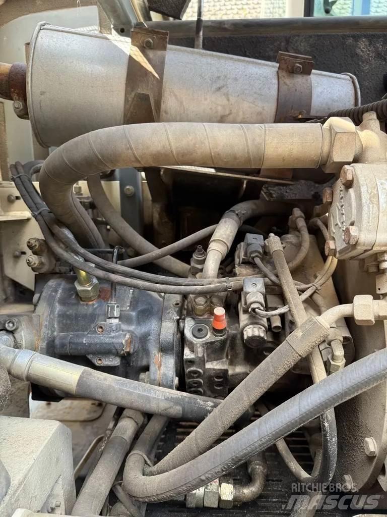 Terex TW 85 Escavatori gommati