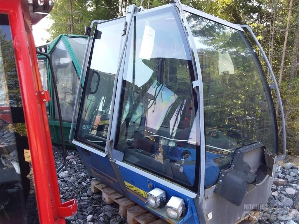 Rottne F18 Cabine e interni