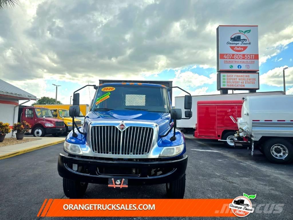 International MV607 Camion con sponde ribaltabili