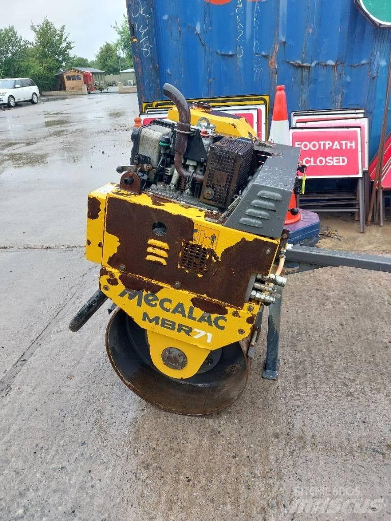 Mecalac MBR71 Rulli monotamburo