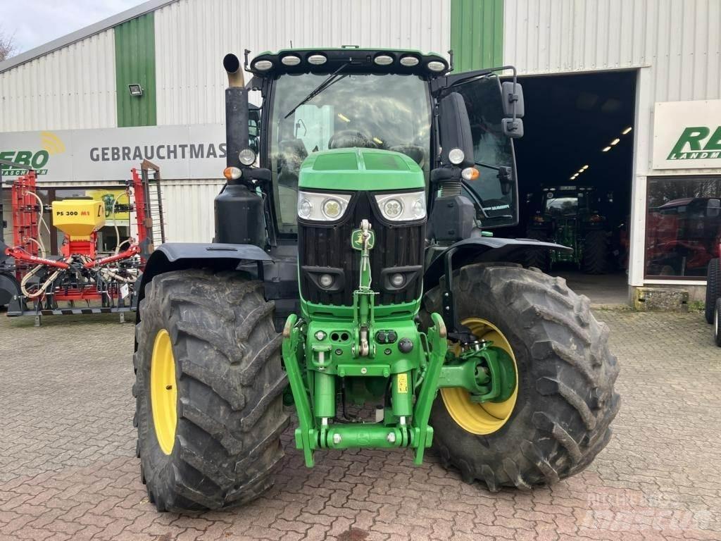 John Deere 6250R Trattori