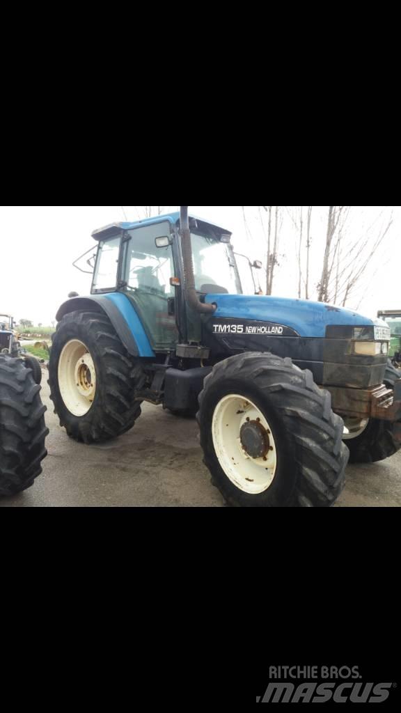 New Holland TM 135 Trattori