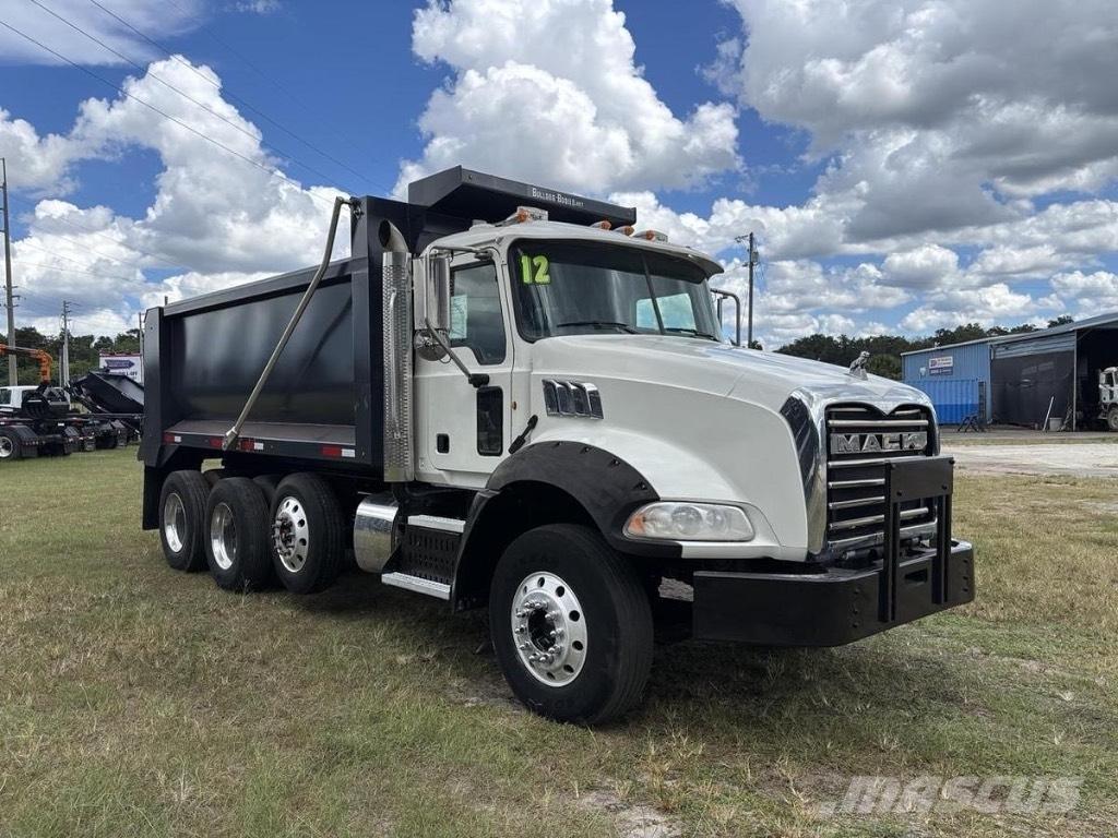 Mack GRANITE GU813 Camion ribaltabili