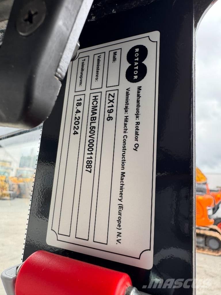 Hitachi ZX 19-6 CR Miniescavatori
