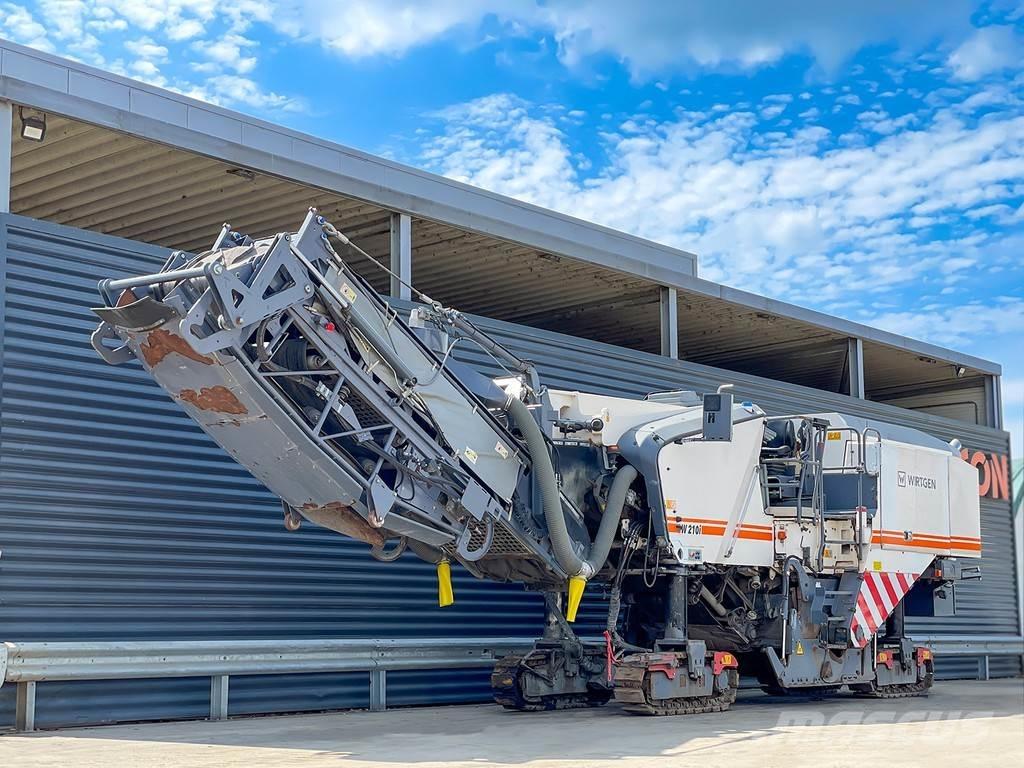 Wirtgen W 210 I Fresa a freddo per asfalto