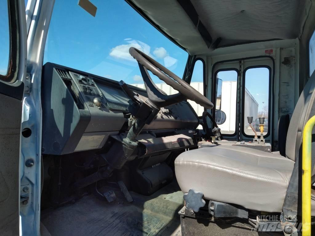 Freightliner FL80 Camion dei rifiuti