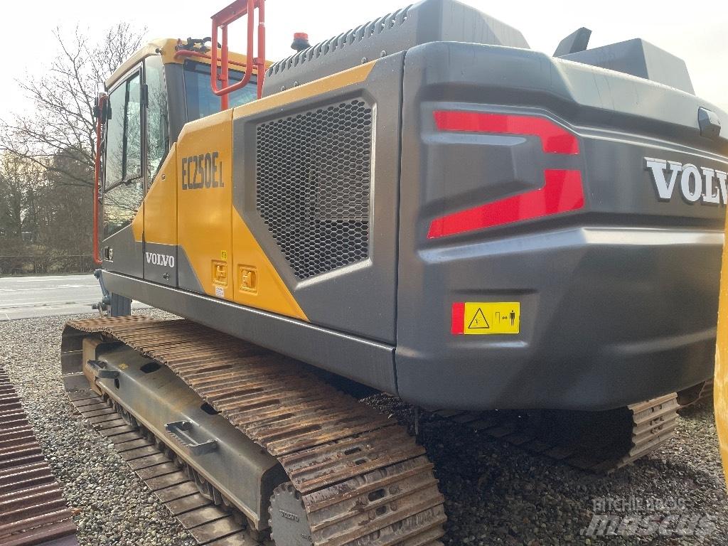 Volvo EC250EL Escavatori cingolati