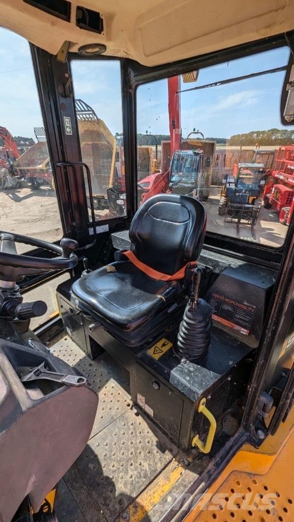 JCB 9TFT Mini dumper