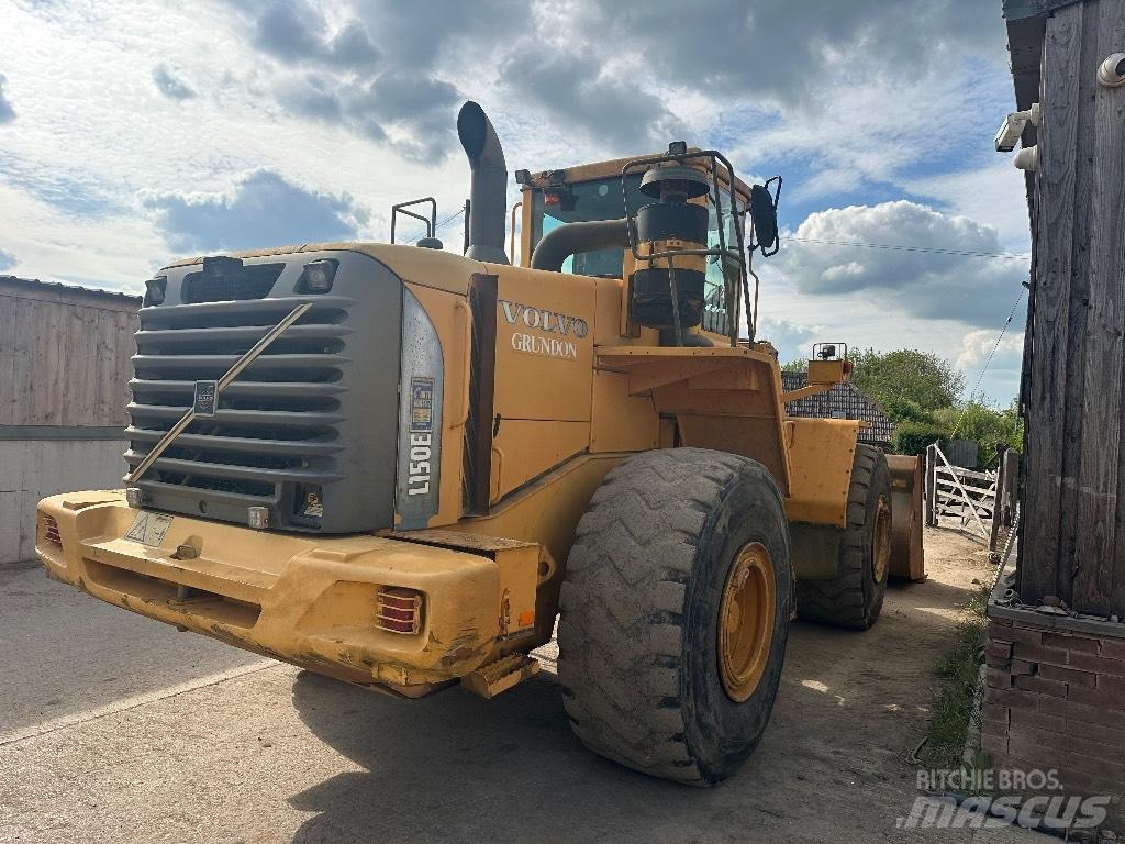 Volvo L 150 E Pale gommate