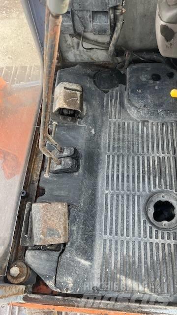 Hitachi EX 30 Miniescavatori