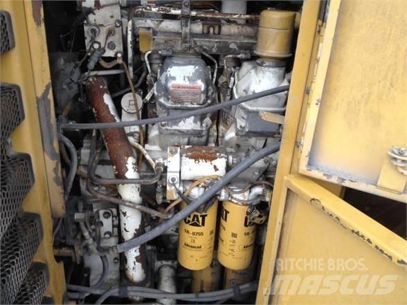 CAT 994 Pale gommate