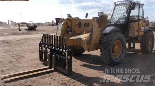 CAT TH560B Sollevatori telescopici