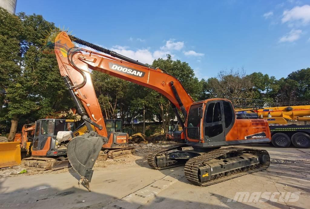 Doosan DX 300 LC Escavatori cingolati