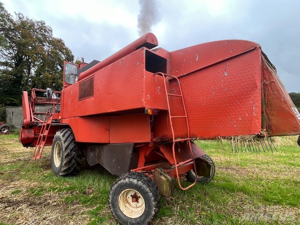  Lavarda M132 Mietitrebbiatrici