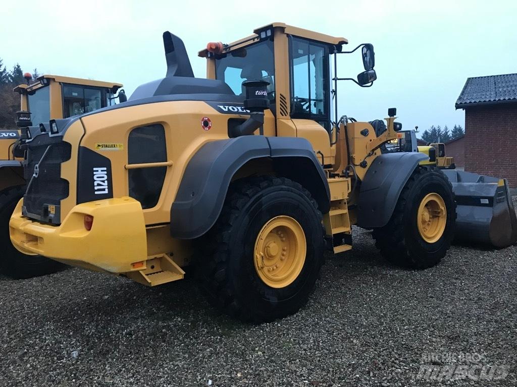 Volvo L120H Pale gommate