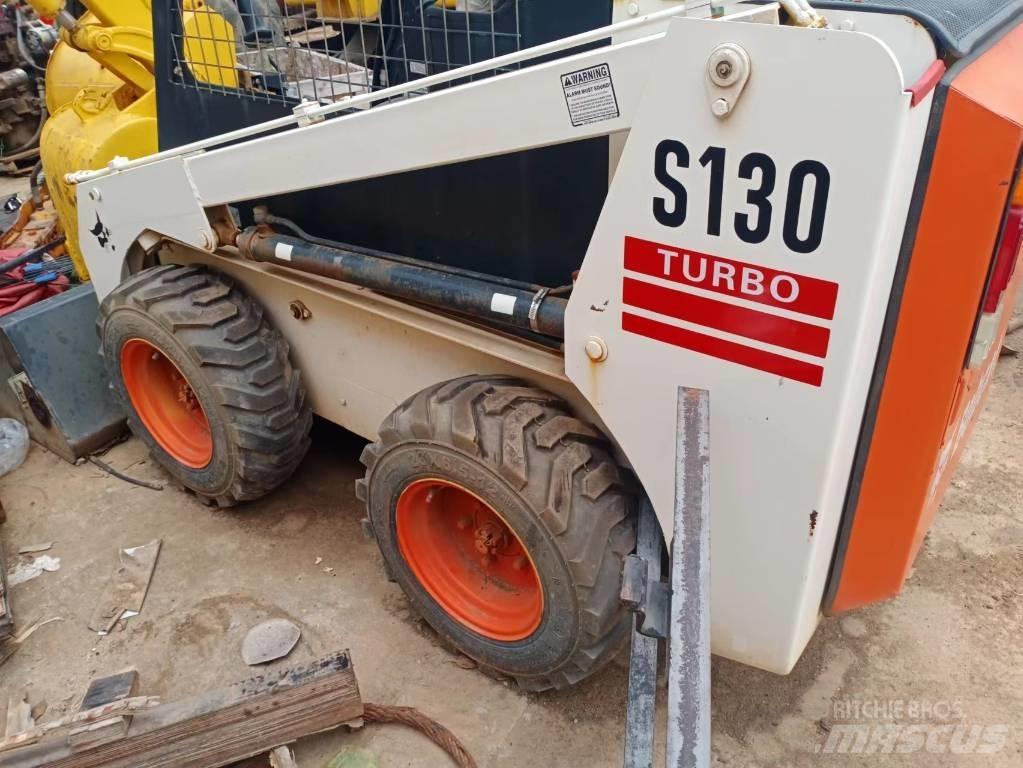 Bobcat S 130 Mini Pale Gommate