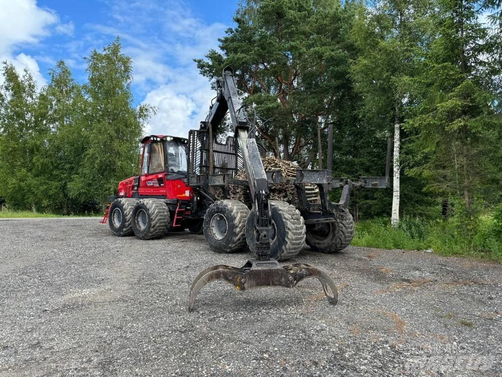 Komatsu 895 Forwarder