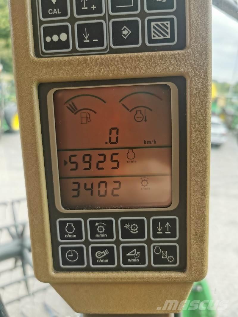 John Deere T560 Mietitrebbiatrici