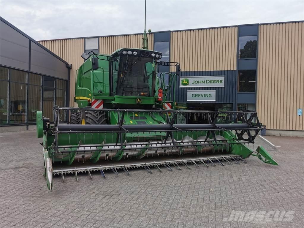 John Deere T560 Mietitrebbiatrici