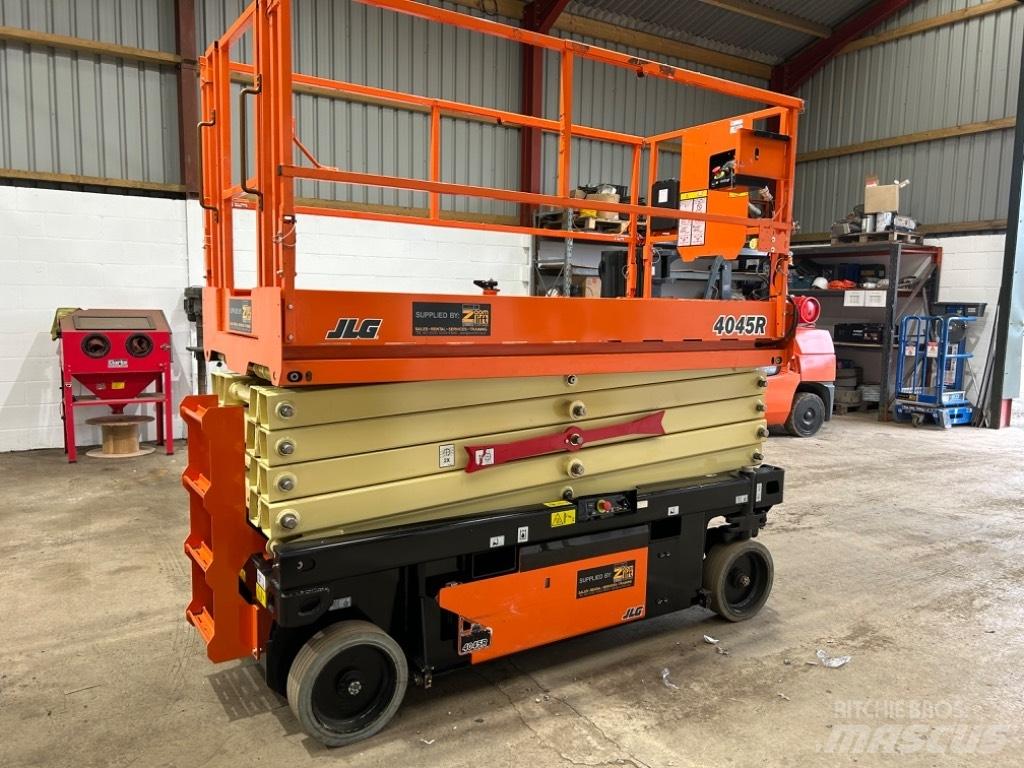 JLG 4045R Piattaforme a pantografo