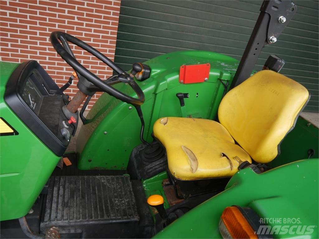 John Deere 5065E Trattori