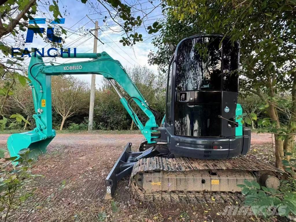Kobelco SK 35 SR Miniescavatori