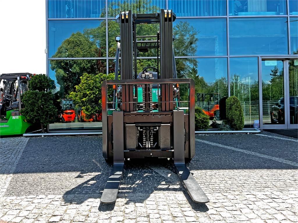 Mitsubishi FG55NT Carrelli elevatori GPL