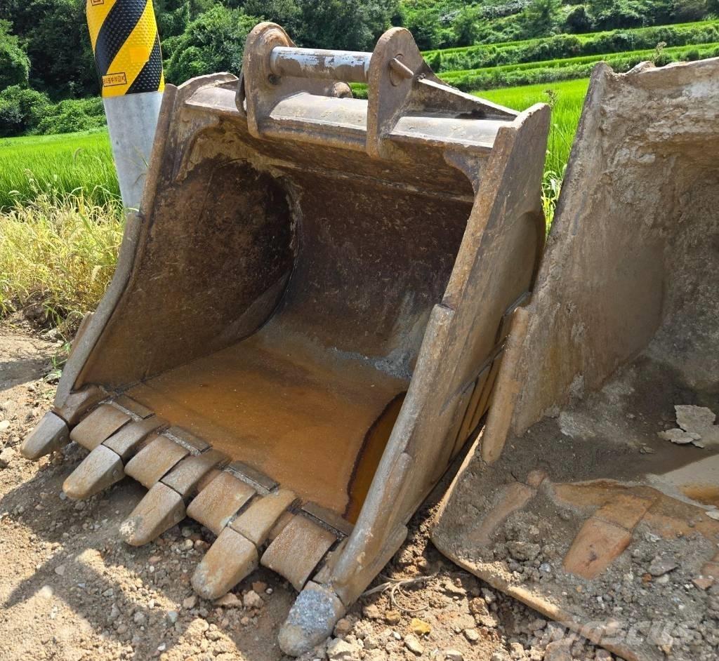 CAT 330 Escavatori cingolati