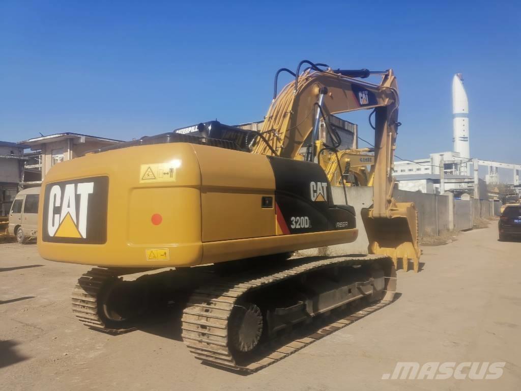 CAT 320 D Escavatori cingolati
