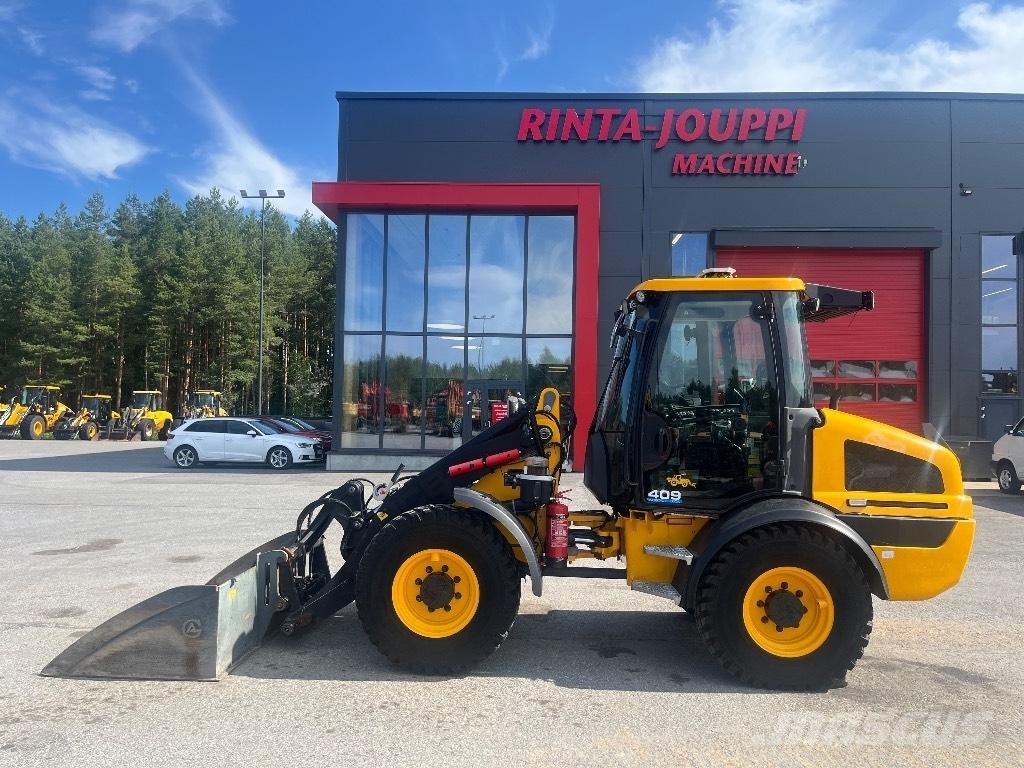 JCB 409 / Myyty, Sold Pale gommate