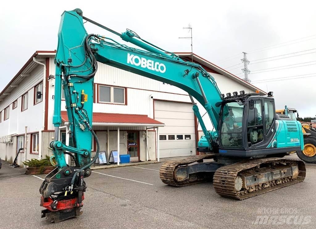 Kobelco SK210LC-10 Escavatori cingolati