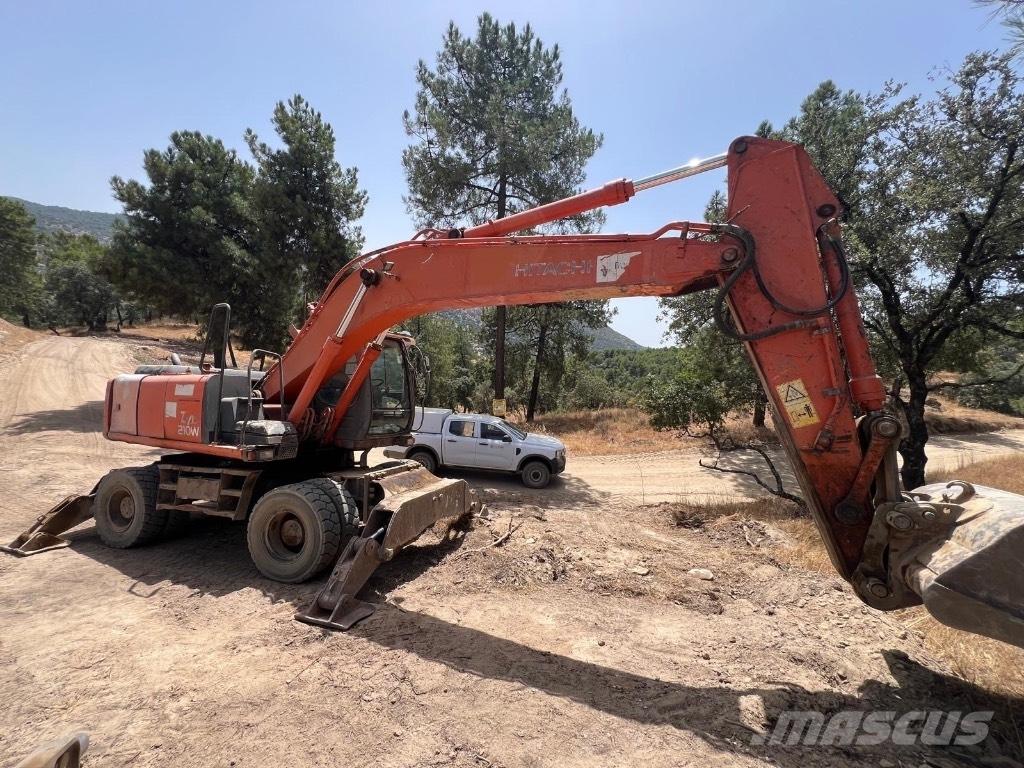 Hitachi ZX 210 W Escavatori gommati
