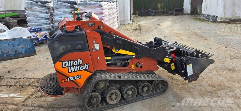 Ditch Witch SK 800 Mini pale