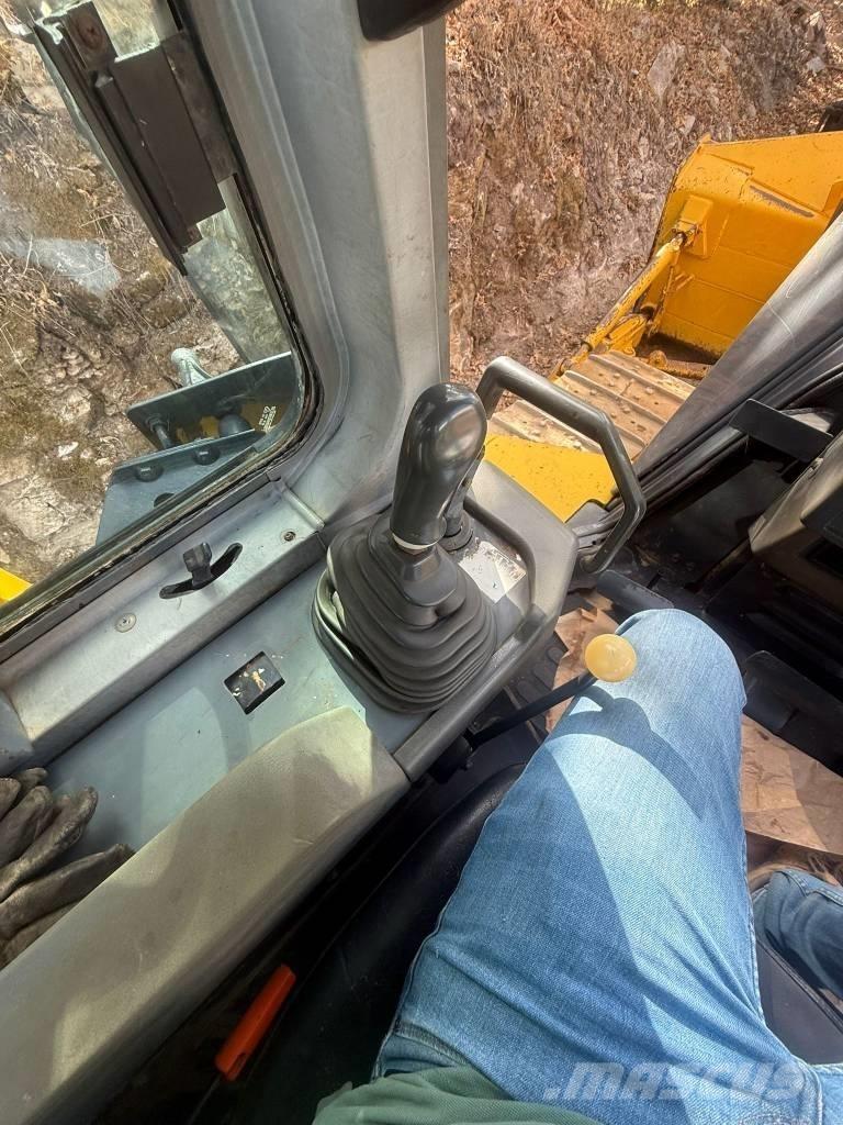 Komatsu D 65 EX 12 Dozer cingolati