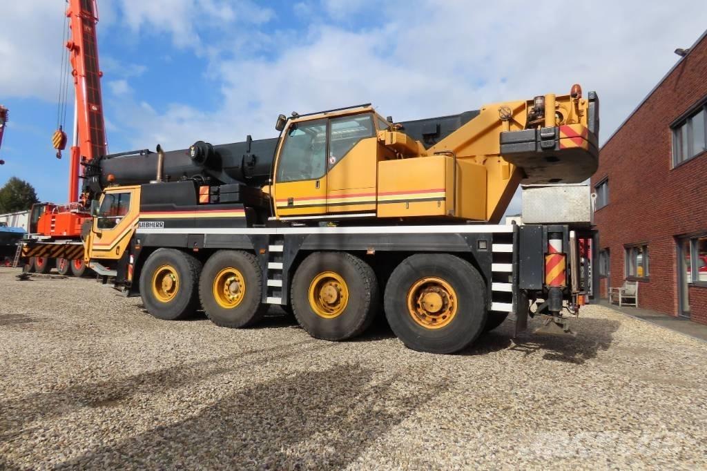 Liebherr LTM 1060-2 Gru per tutti i terreni