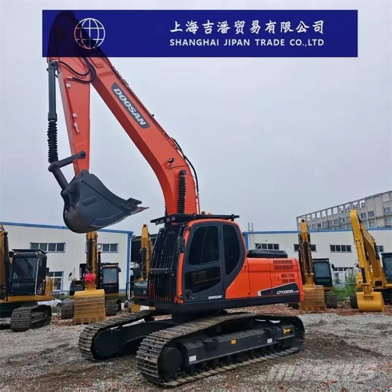 Doosan DX 225 Escavatori cingolati
